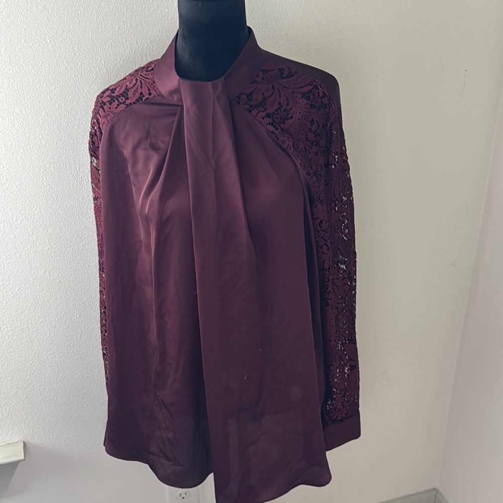 Worthington Womens‎ Maroon Mock Neck Lace Berry Bell Sleeves top Blouse Size 3X